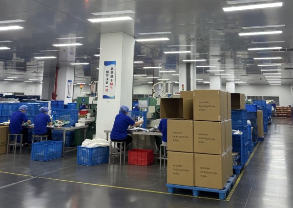 在线炒股配资看必选 关税降了, 订单来了, 但中国日用品供应商心态变了
